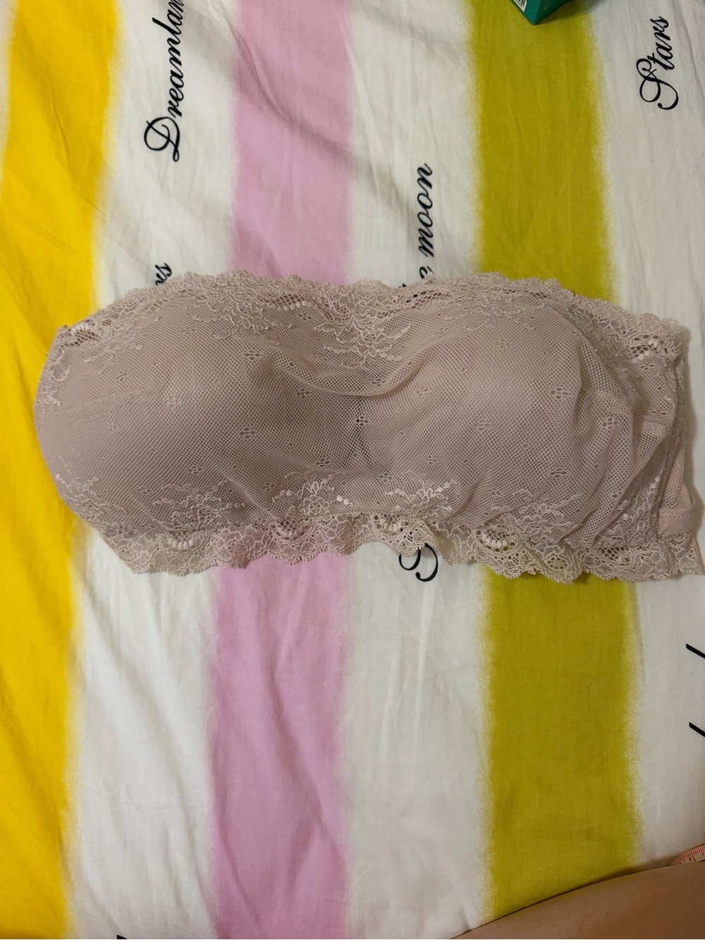 Spanx Women's Undie-Tectable Better Bandeau Lace Bra, Large, Crème Blush Pink